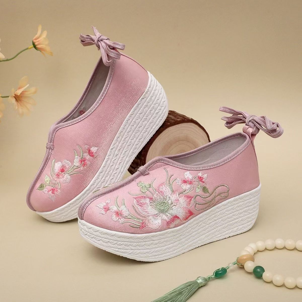 Embroidery Lace - Zapatos de cuña de estilo étnico