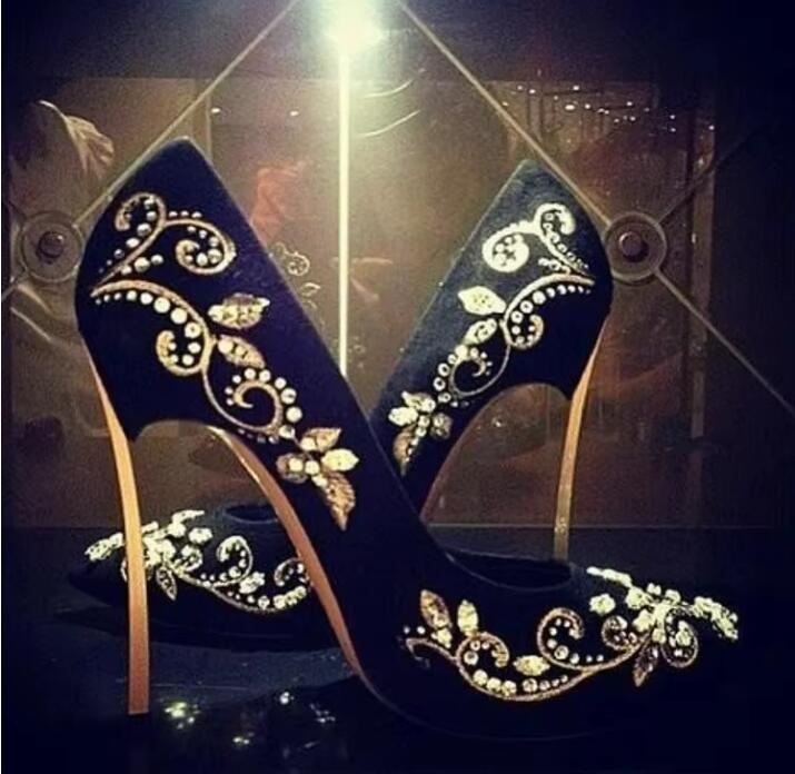 Embroidery Flower - Zapatos de tacón con hoja bordada