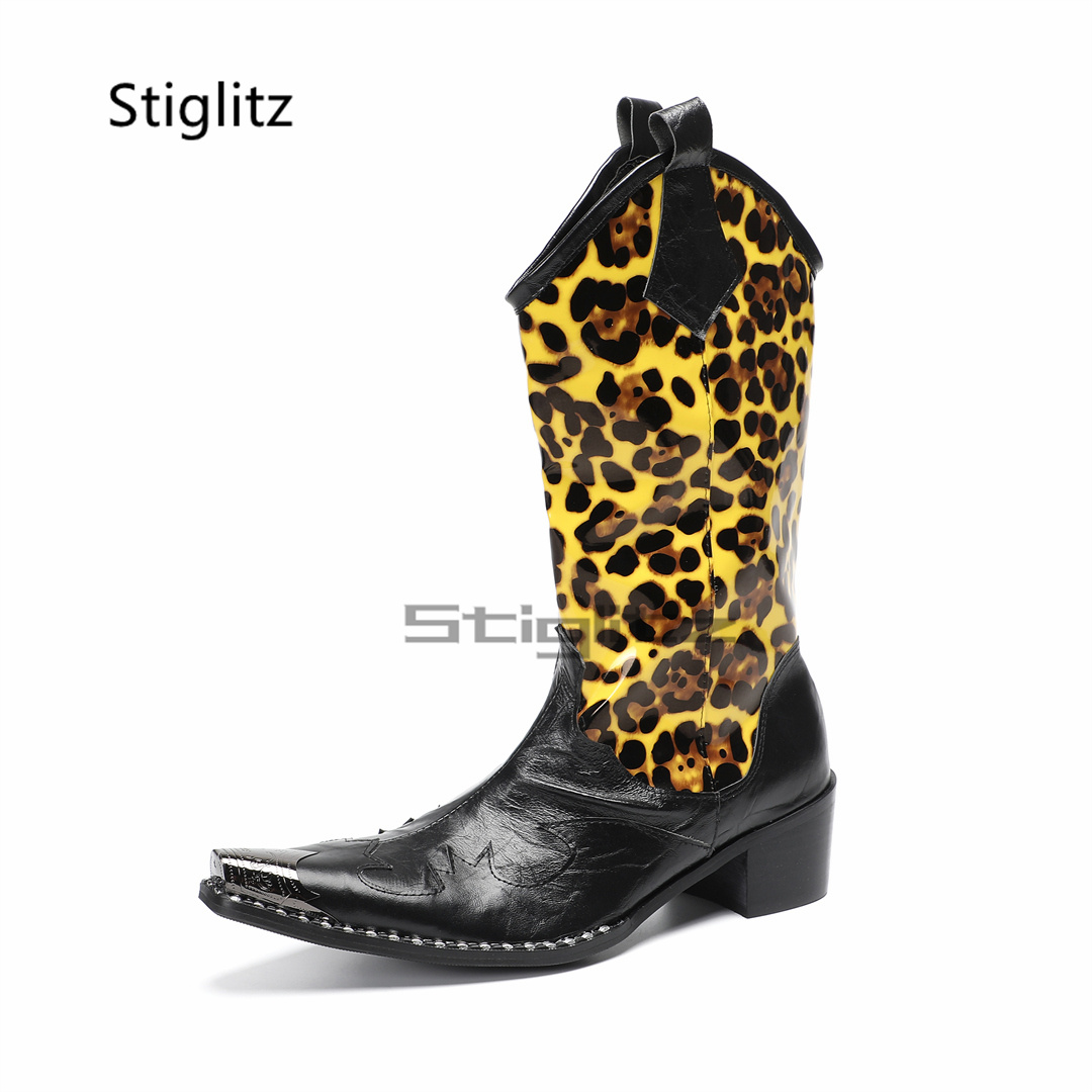 Embroidery Print - Botas de montar con estampado de