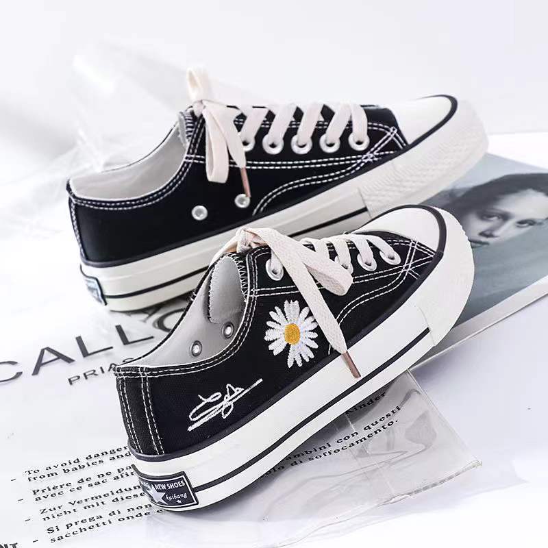 Zapatos de lona con bordado de - Embroidery Lace reseña y precio