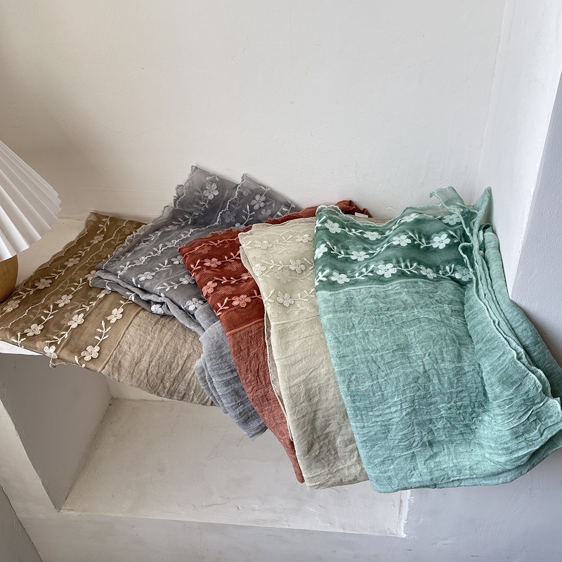 Bufanda de empalme de encaje d - Embroidery Jersey reseña y precio