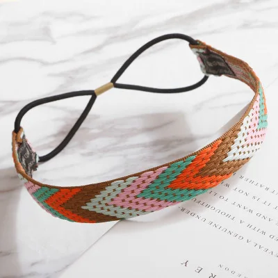 Diadema de flores con bordado  - Embroidery Motif reseña y precio