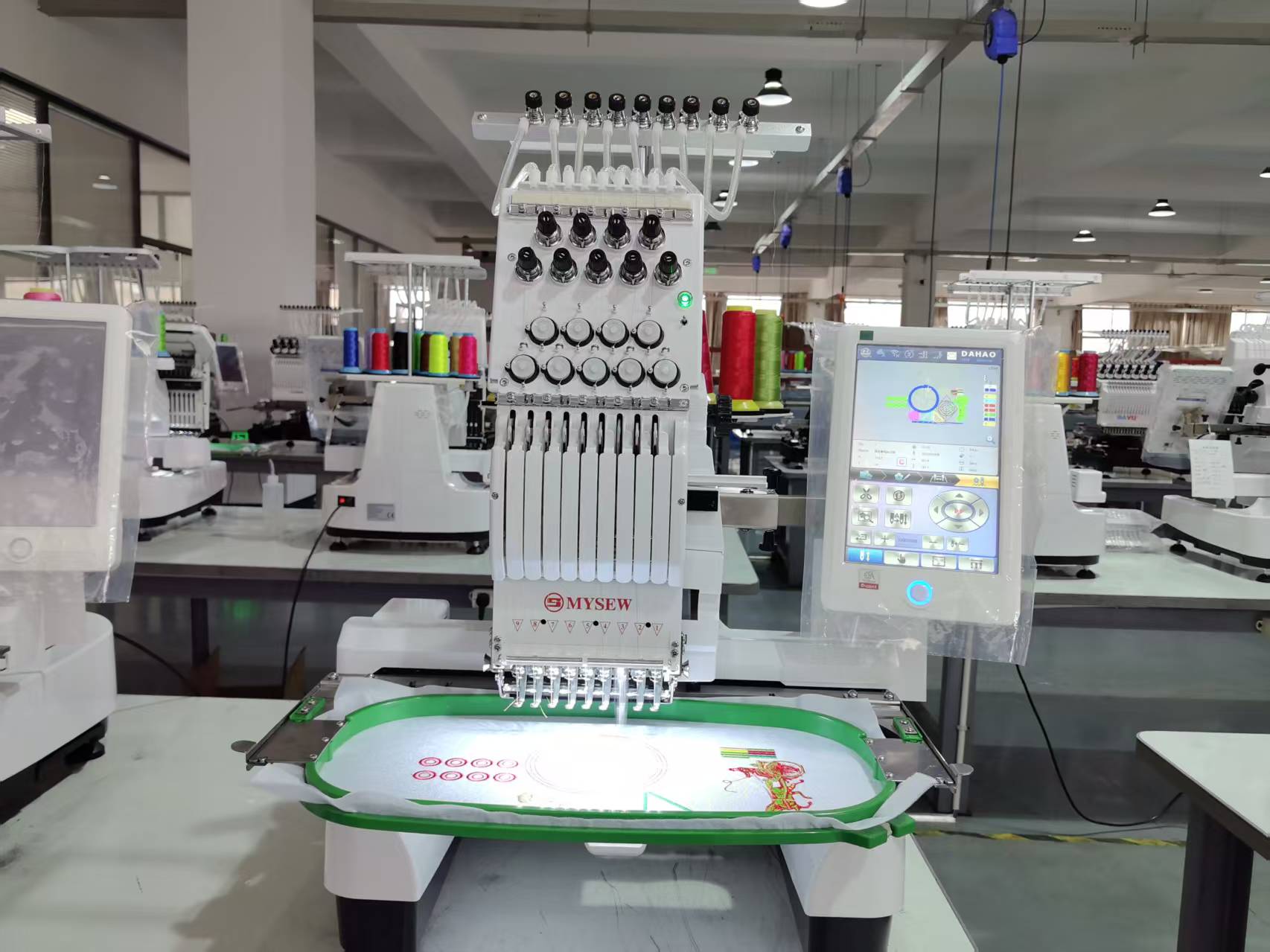 Máquina de Bordar Industrial A - Embroidery Machine Computerized reseña y precio