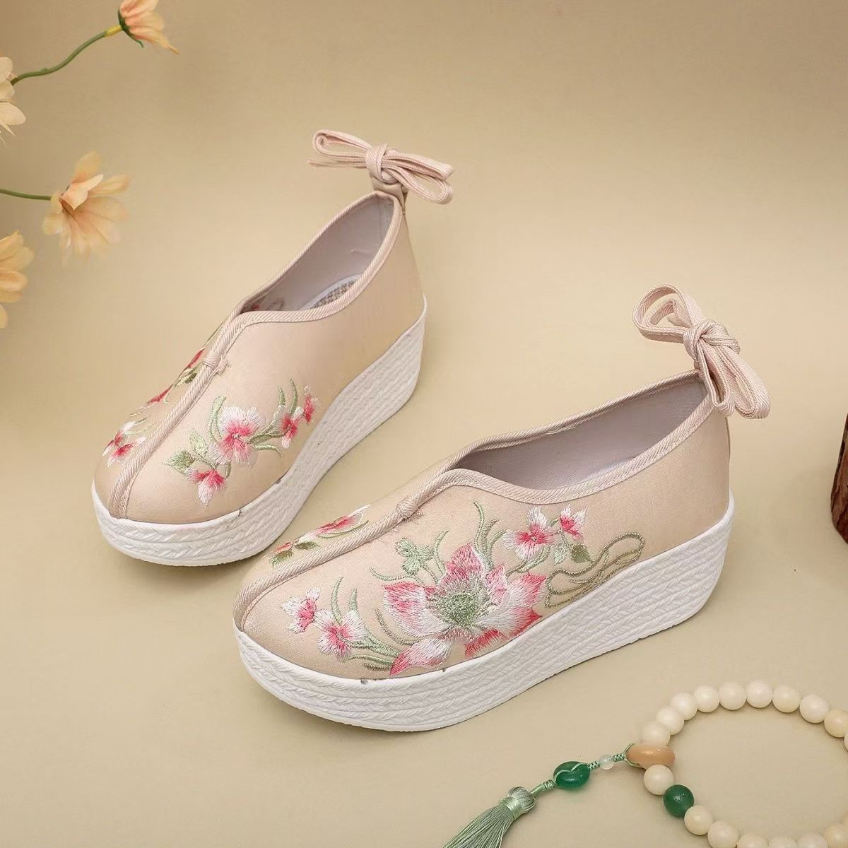 Zapatos de cuña de estilo étni - Embroidery Lace reseña y precio