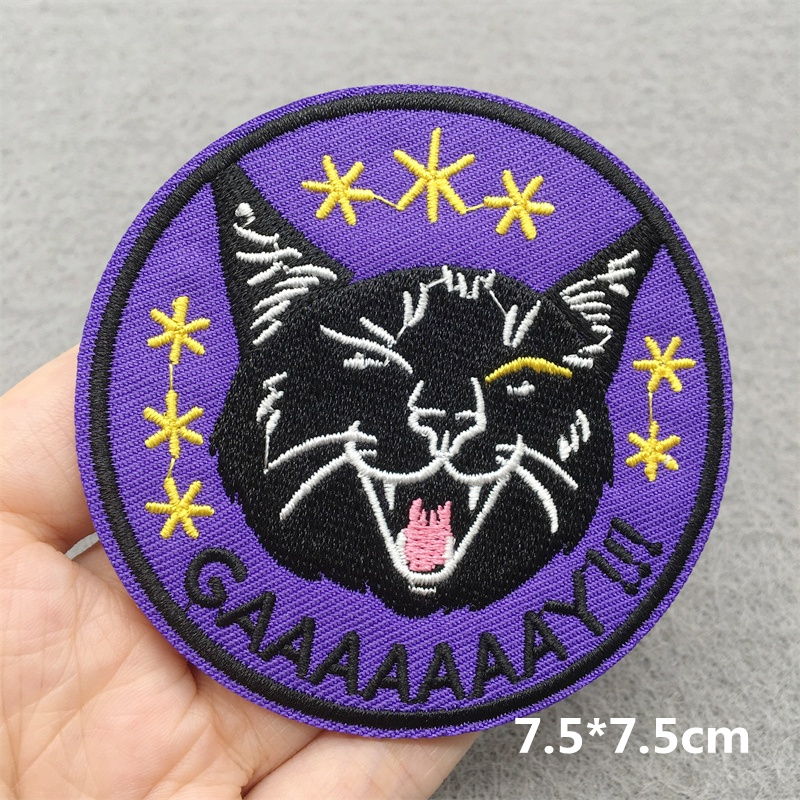 Parche bordado de cara de gato - Embroidery Converse reseña y precio
