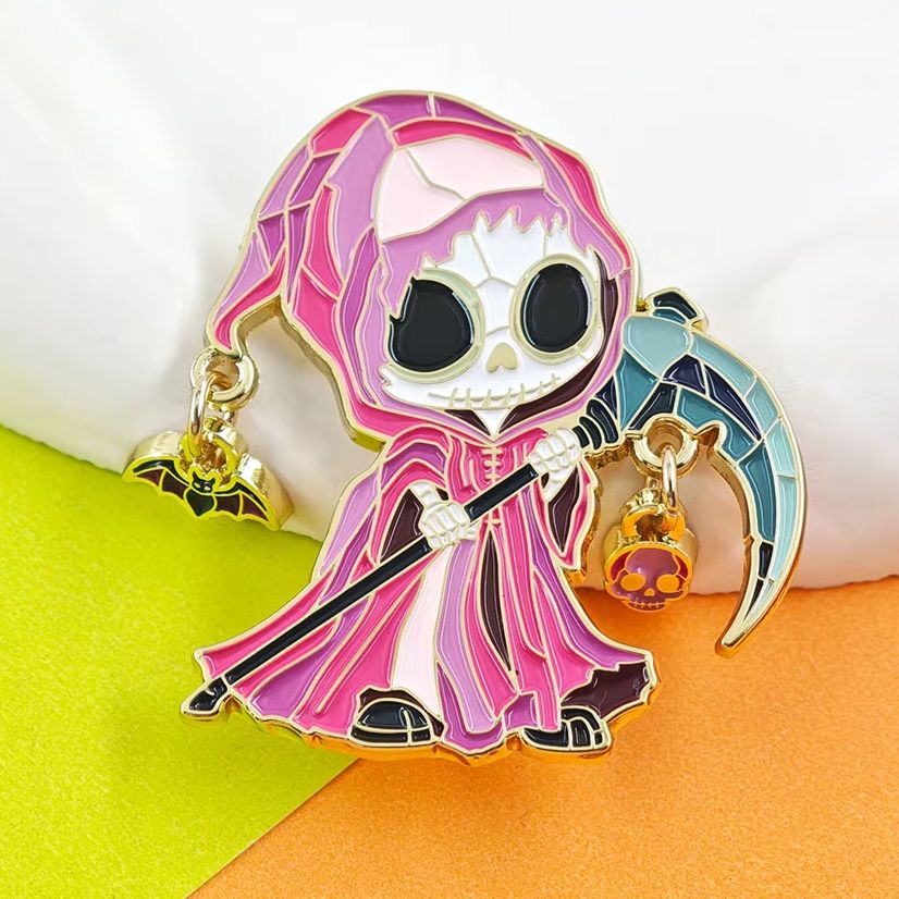 Pin esmaltado colgante de Grim - Embroidery Bracelet reseña y precio