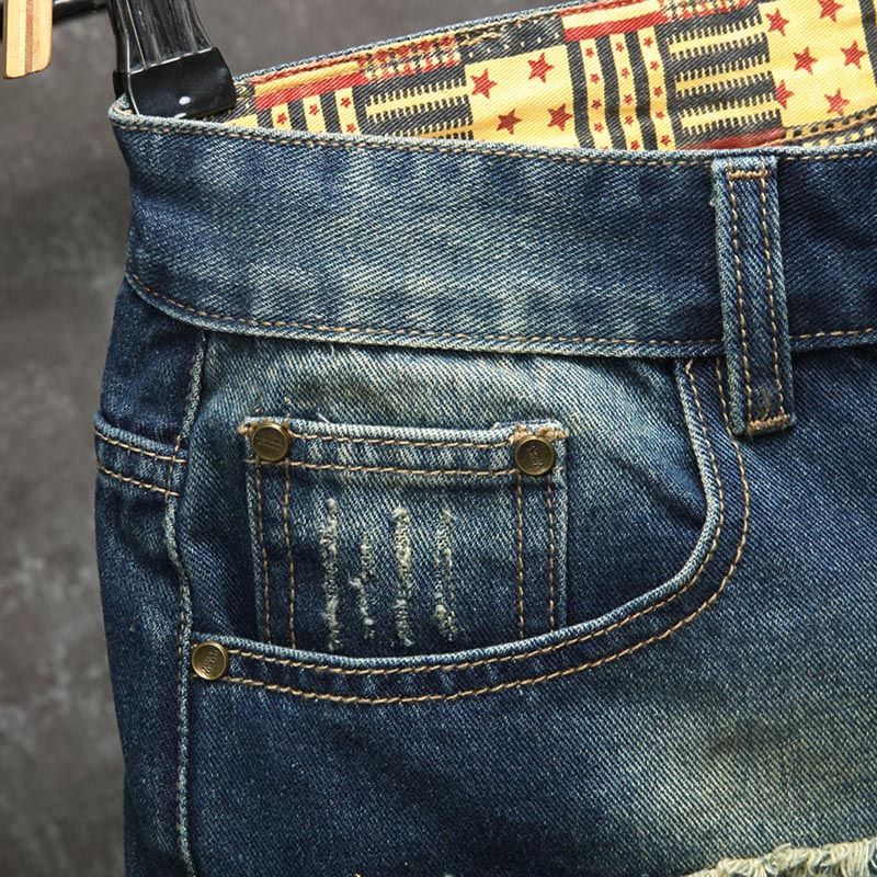 Pantalones cortos vaqueros de  - Embroidery Motif reseña y precio