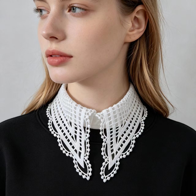 Cuello Falso Blanco con Volant - Embroidery Origin reseña y precio